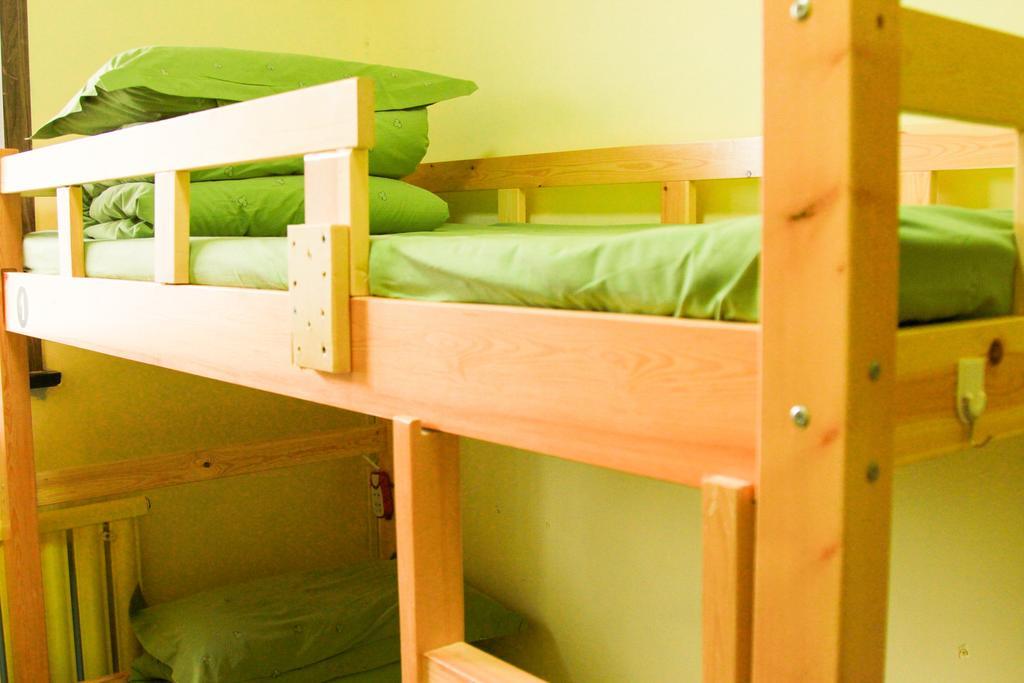 Leo Tian An Men Hostel Пекин Экстерьер фото