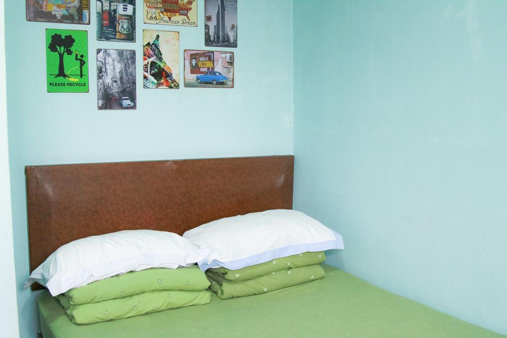 Leo Tian An Men Hostel Пекин Экстерьер фото