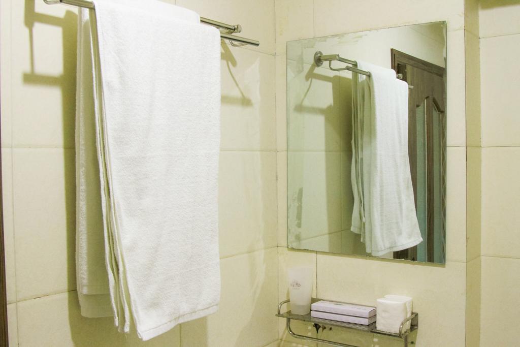Leo Tian An Men Hostel Пекин Экстерьер фото